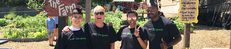 National Life employees volunteering and doing good in the community